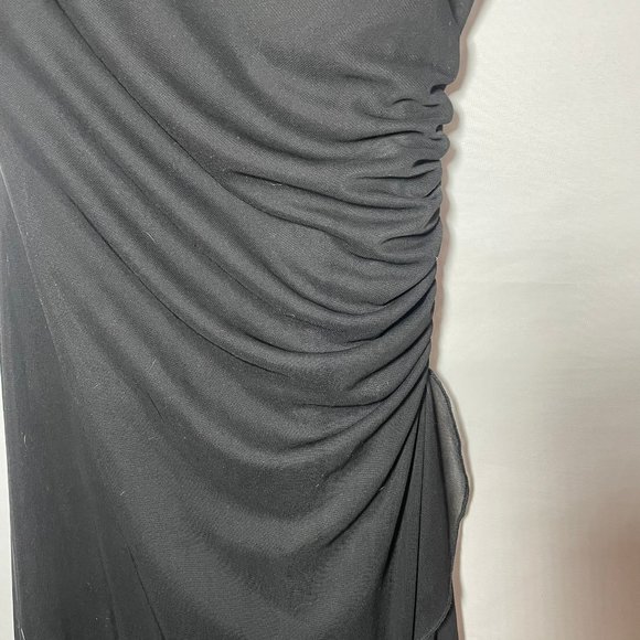 Le Chateau Formal Dress - Picture 3 of 4